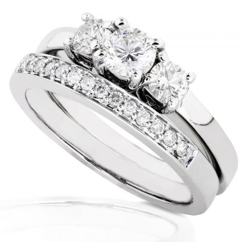 ... Round Brilliant Diamond Wedding Ring Set in 14Kt White Gold (HII1-I2